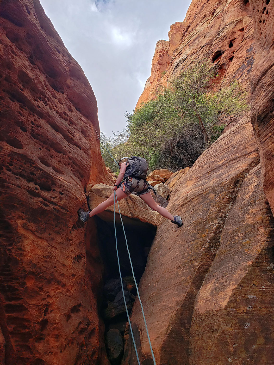 Take this trail after crossing under the railroad track. - Cameltoe Canyon  - Moab - Road Trip Ryan