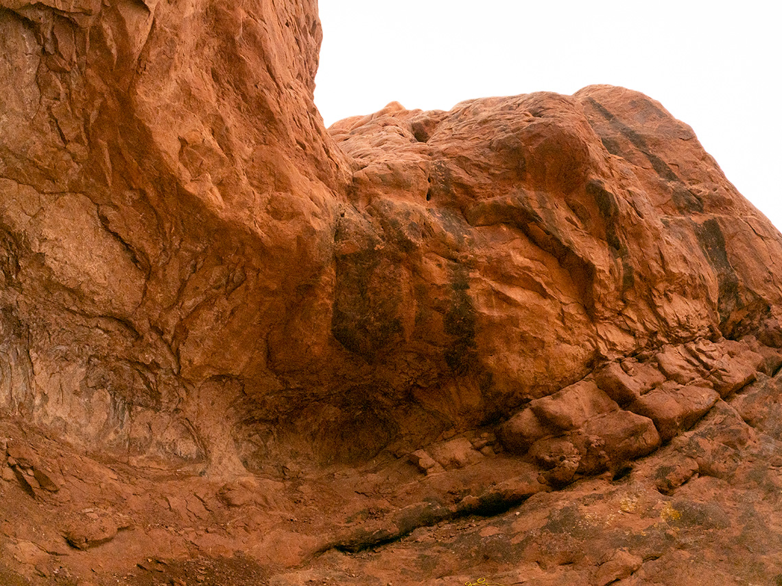 Looking up from the bottom of Elephant Butte's 2nd rappel